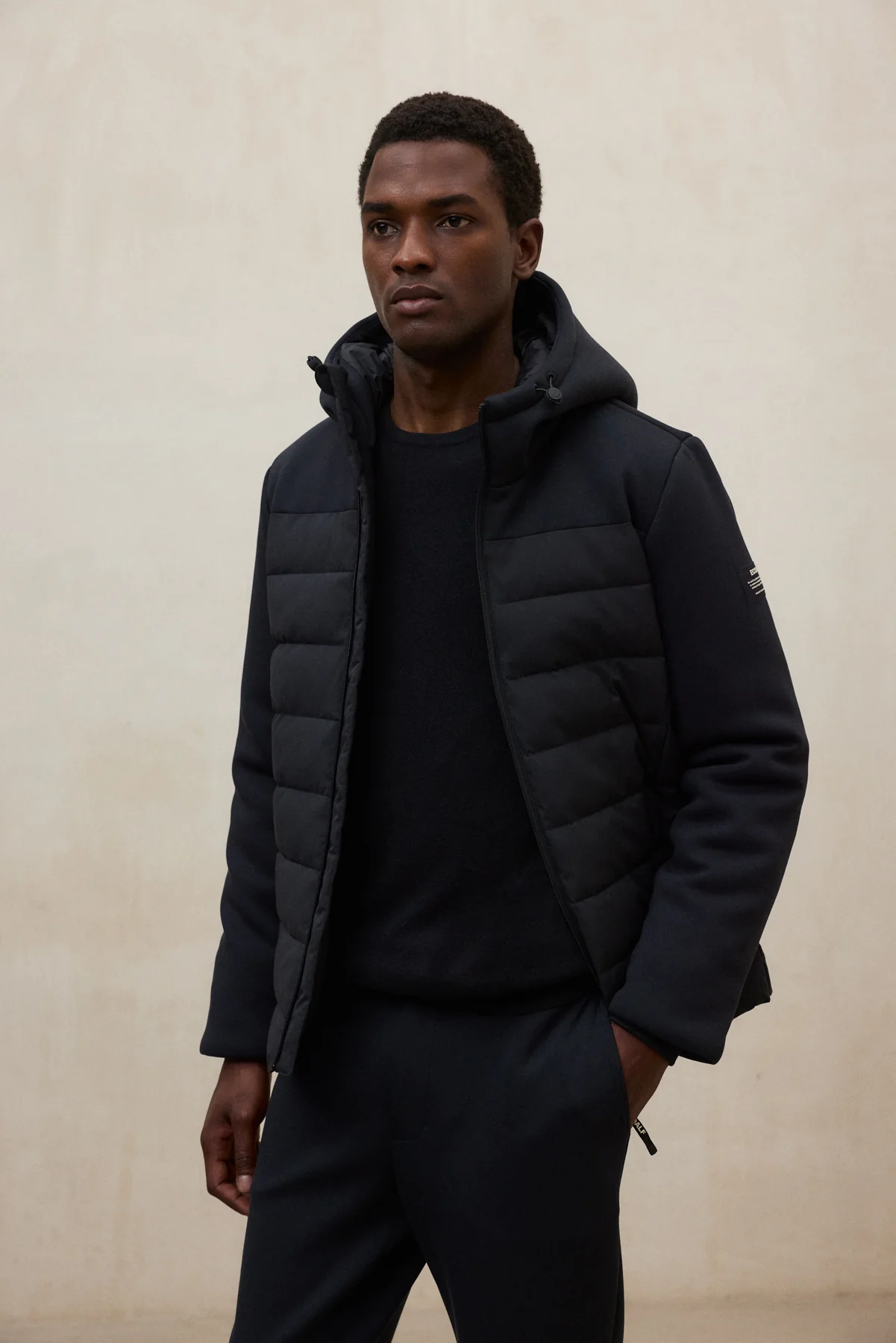 CHAQUETA BASA NEGRA - Image 4