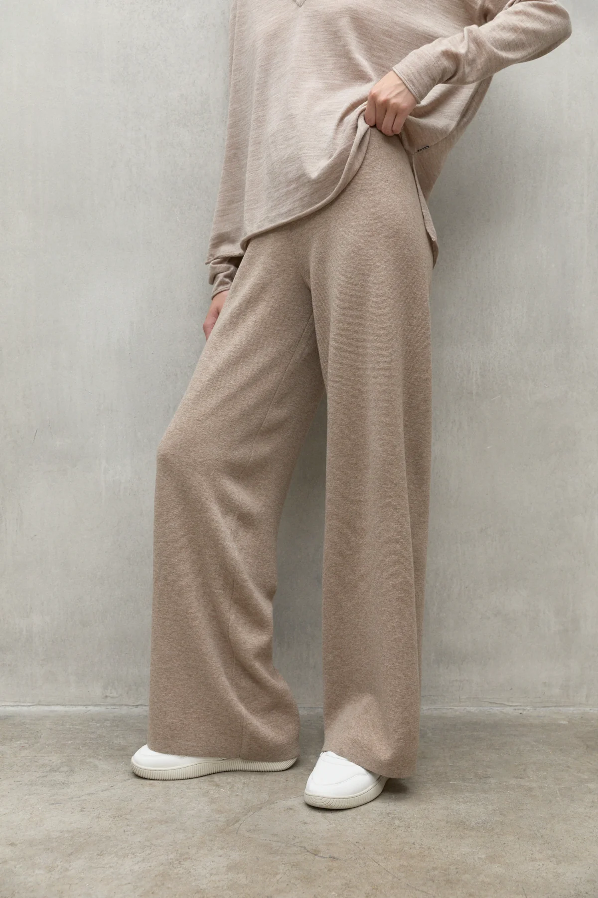 PANTALON CABRI BEIGE - Image 3