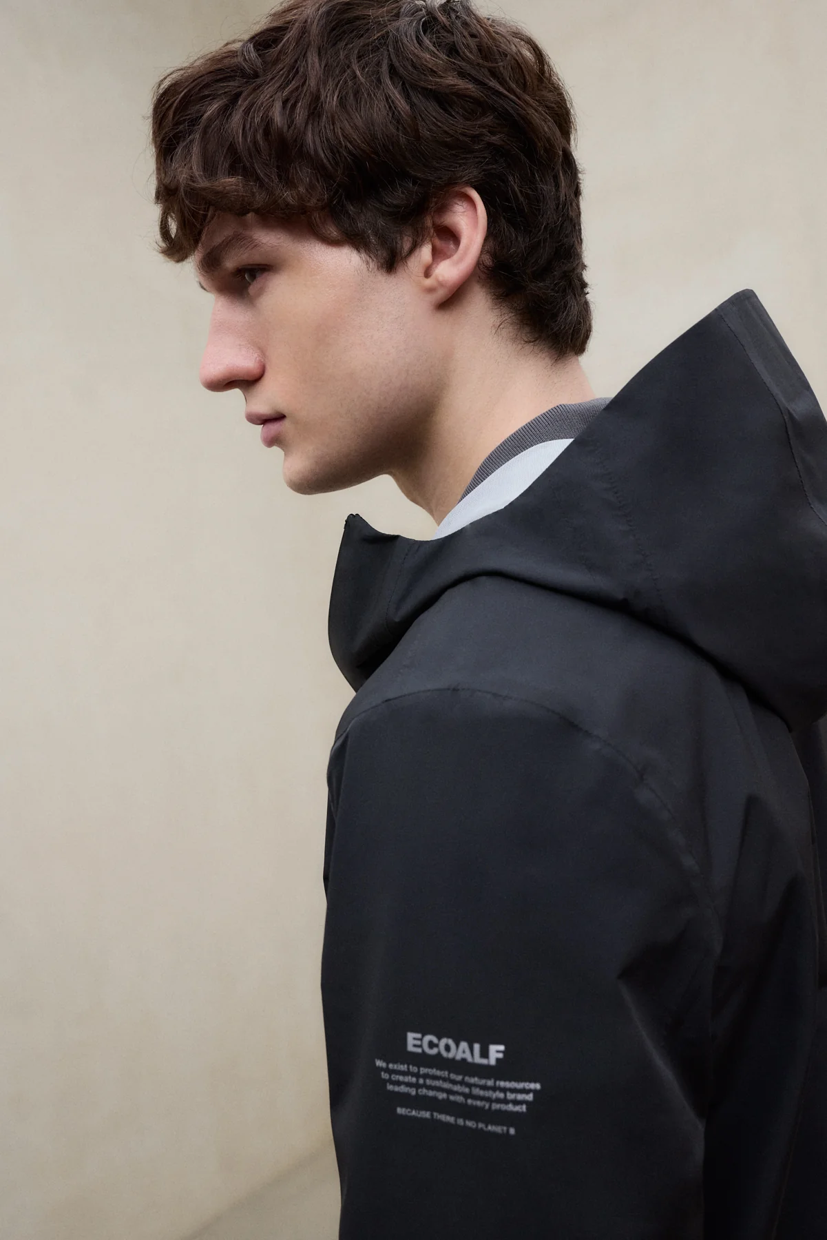 CHAQUETA DARWIN NEGRA - Image 4