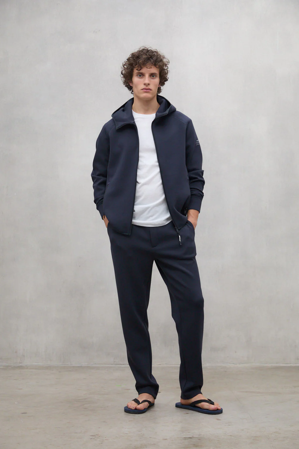 SUDADERA DASHEN AZUL MARINO