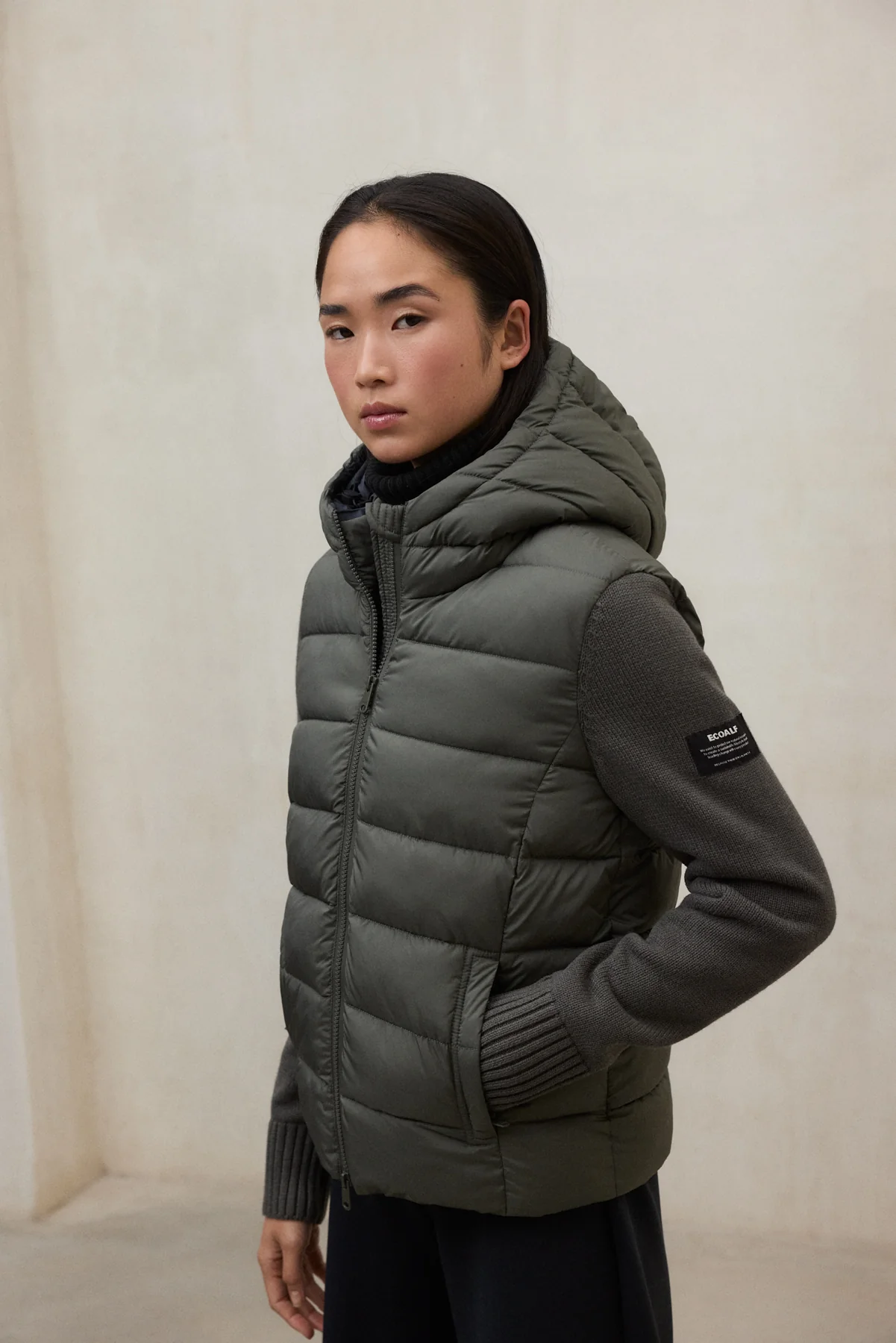CHAQUETA DENALI CON CAPUCHA VERDE - Image 4
