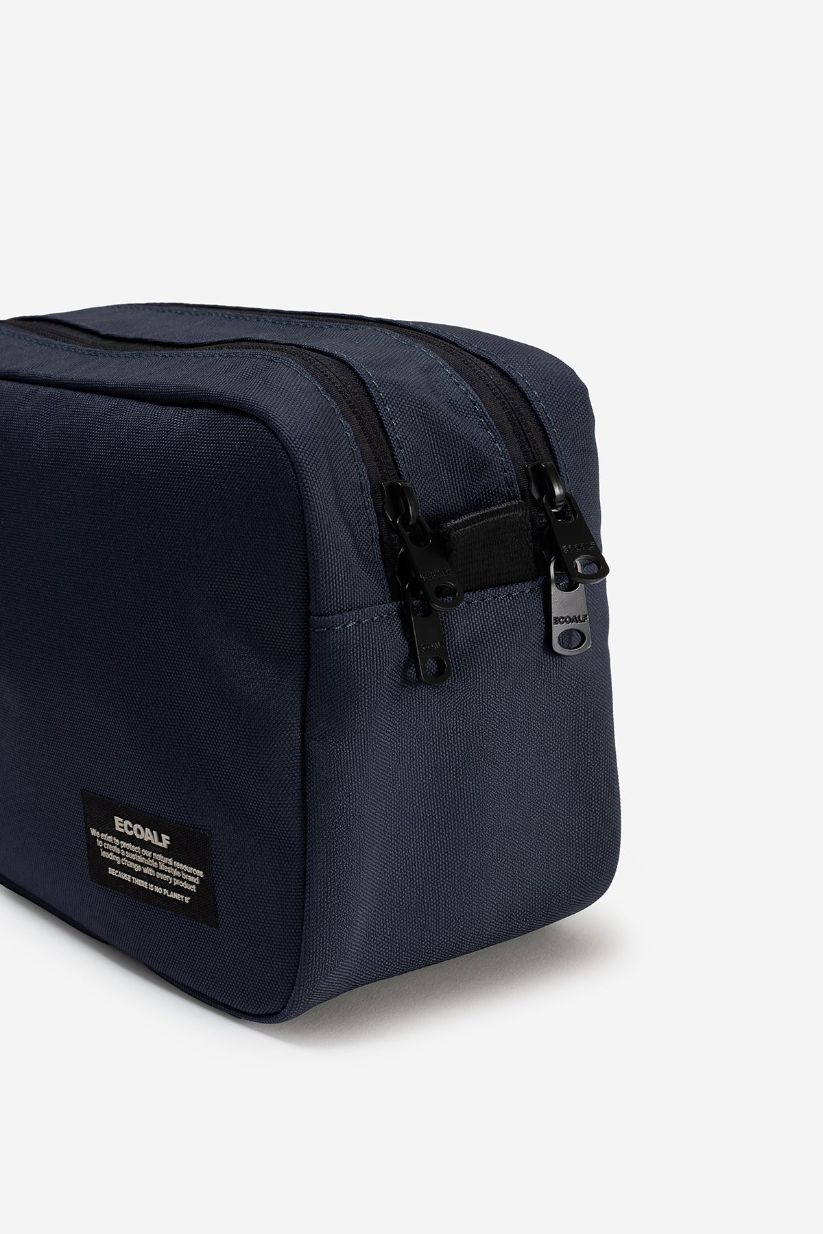 NECESER DEPORTIVO AZUL MARINO UNISEX - Image 3