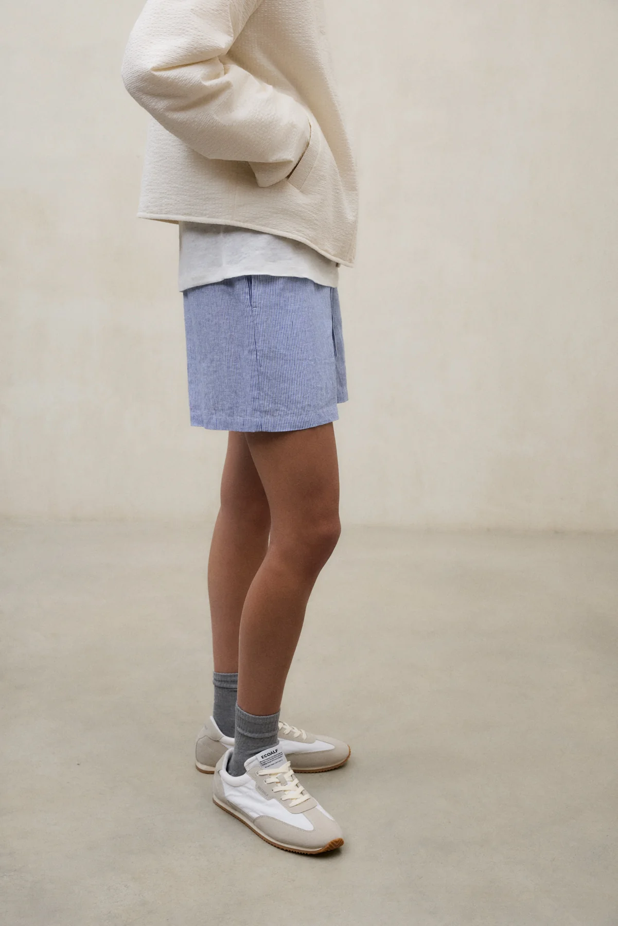 SHORTS ERAS A RAYAS AZULES - Image 4