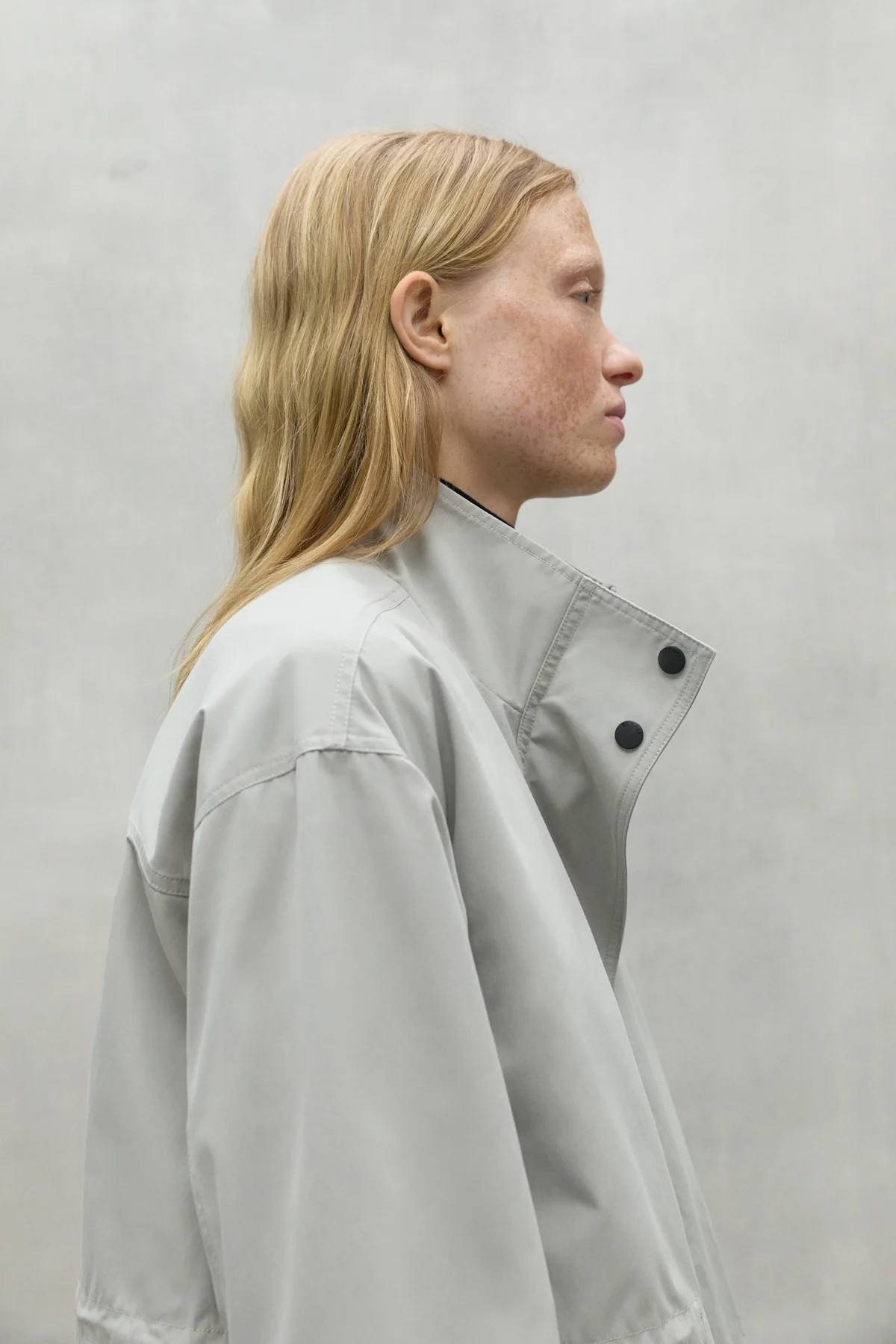 CHAQUETA HOKAI BLANCA - Image 6