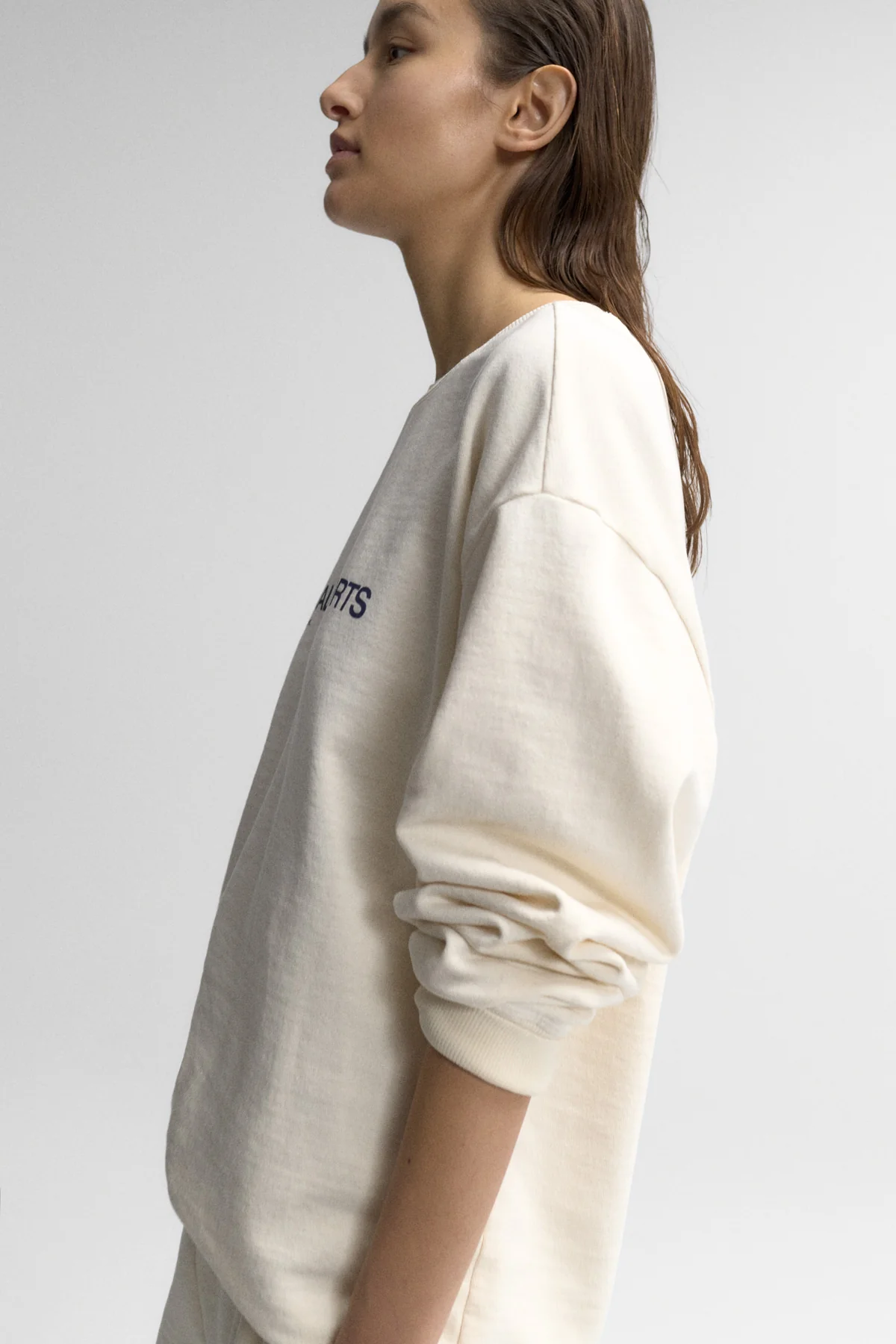 SUDADERA UNISEX MADAGASCAR BLANCA - Image 5