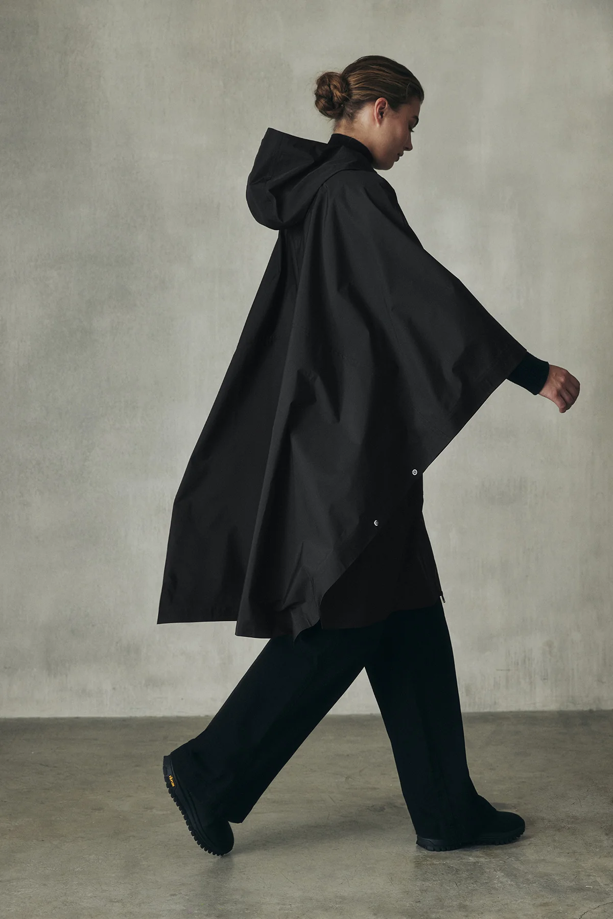 CHAQUETA NIWA NEGRA UNISEX - Image 8